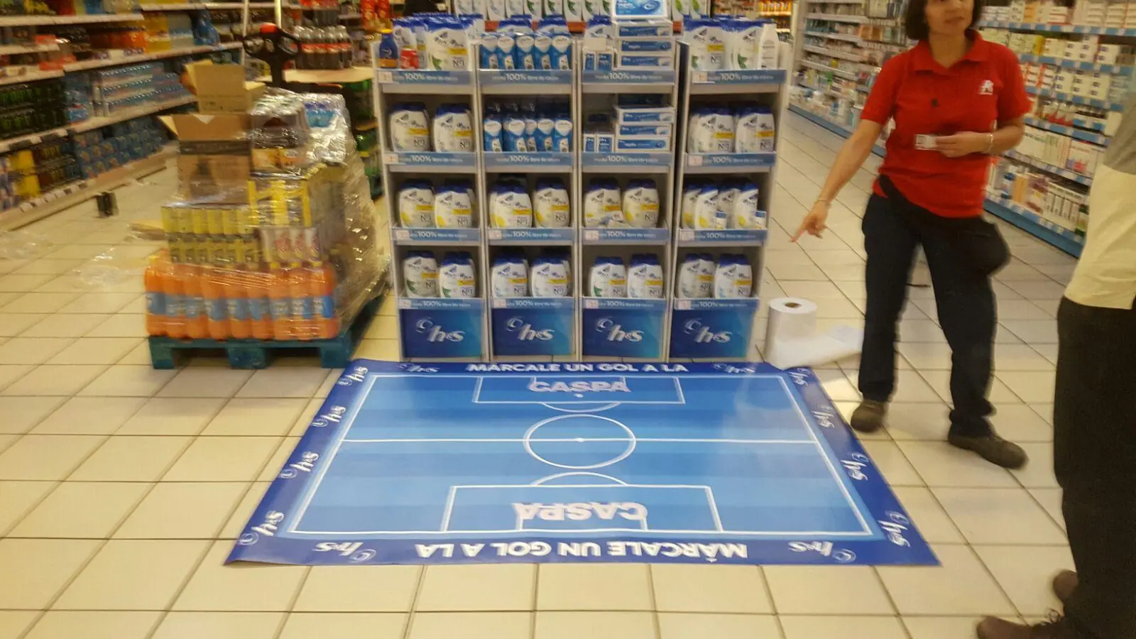 PLV punto de venta · proyecto real de Unical